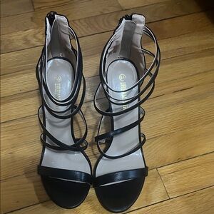 Dream Pairs Black Strappy Heels